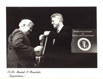 Marshall N. Rosenbluth receiving the National Medal of Science from President Bill Clinton